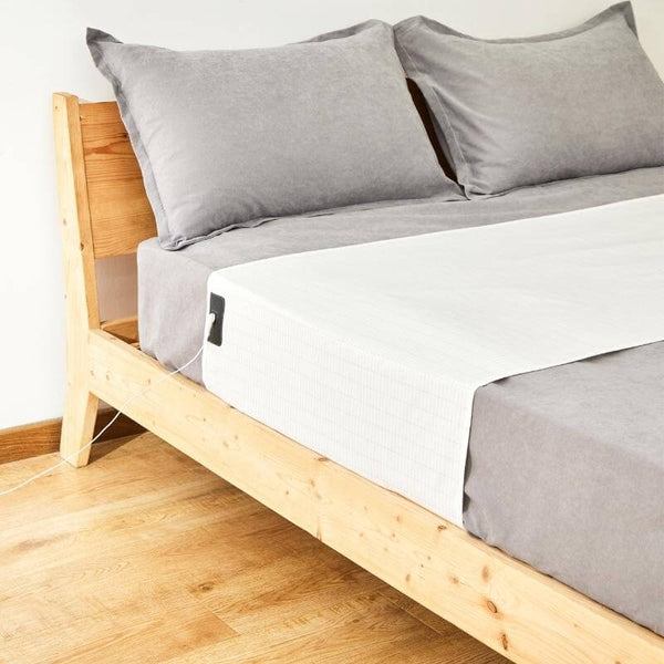 Griqos™ Grounding Bedsheet